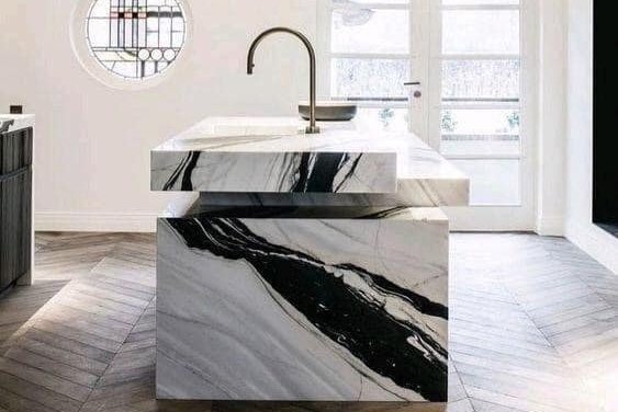 Dolomitic marble